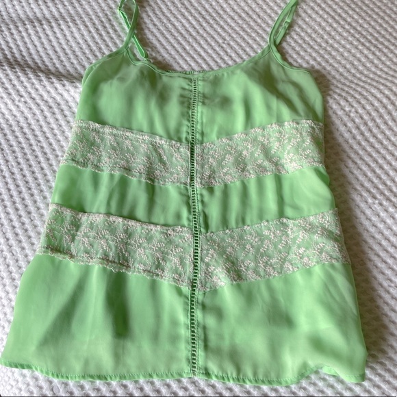 Summer Tank - Picture 2 of 3